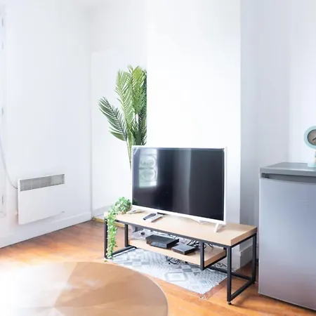 Charming Studio Close To Parc Des Princes Appartamento *
